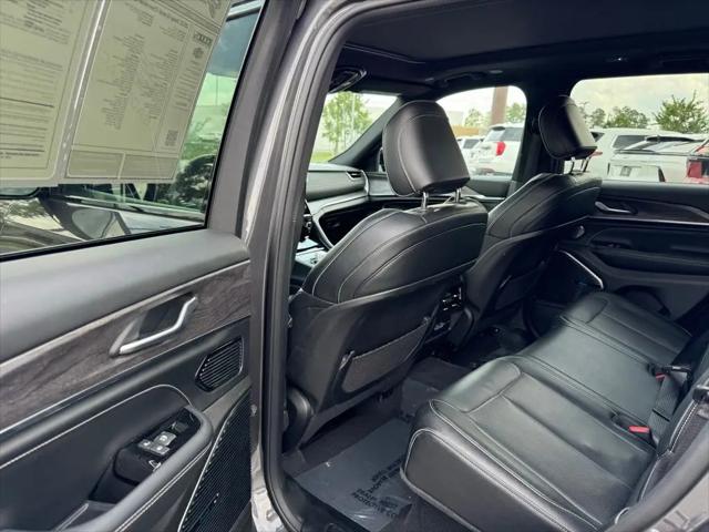 2022 Jeep Grand Cherokee Overland 4x4