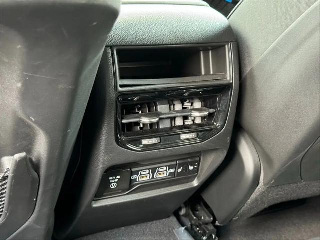 2022 Jeep Grand Cherokee Overland 4x4