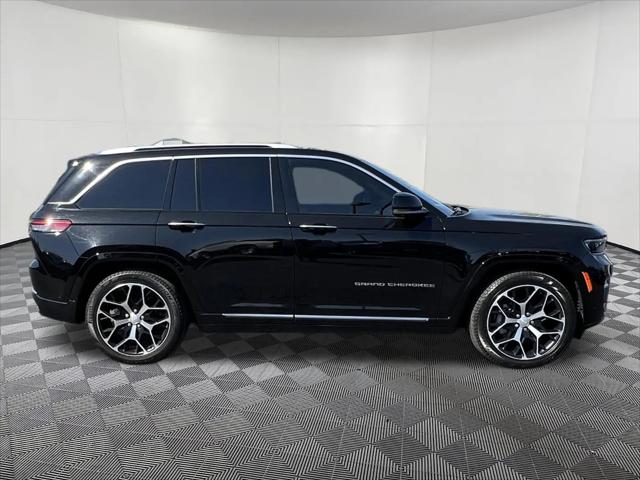 2023 Jeep Grand Cherokee Summit Reserve