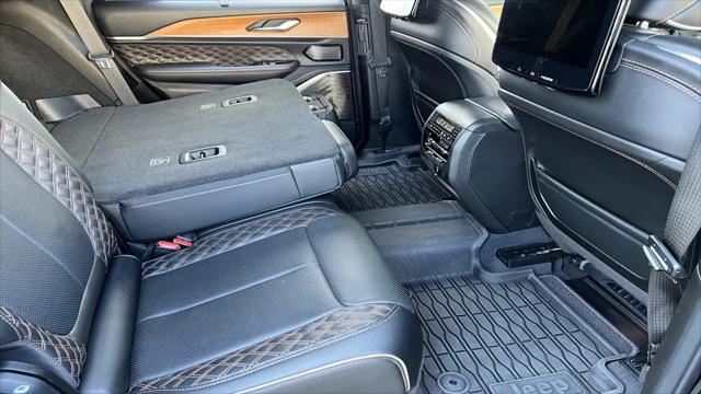 2023 Jeep Grand Cherokee Summit Reserve