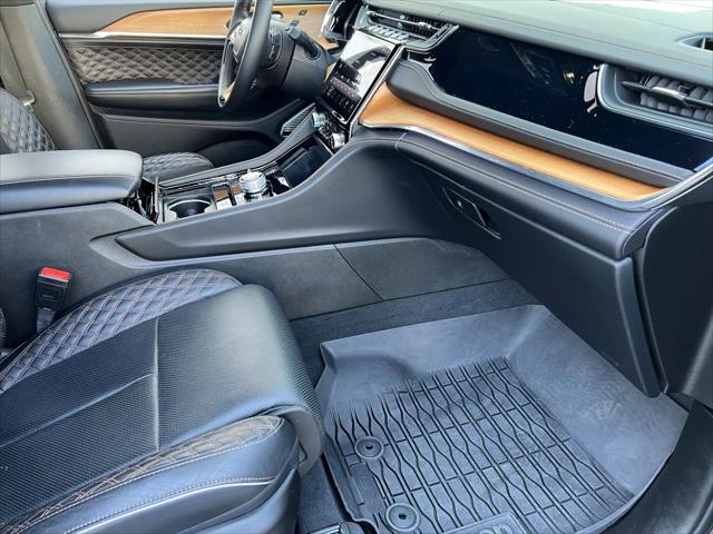2023 Jeep Grand Cherokee Summit Reserve