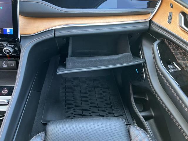 2023 Jeep Grand Cherokee Summit Reserve