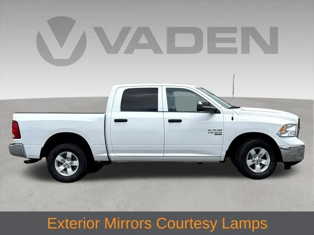 2023 Ram 1500 Classic SLT Crew Cab 4x4 5'7" Box