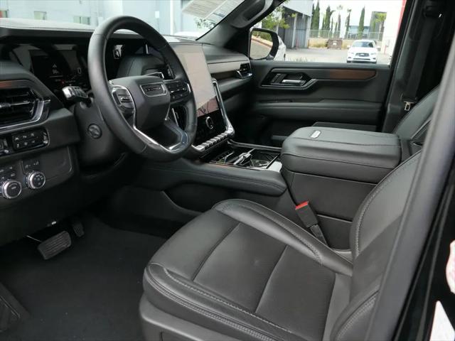 2025 GMC Yukon XL 4WD Denali