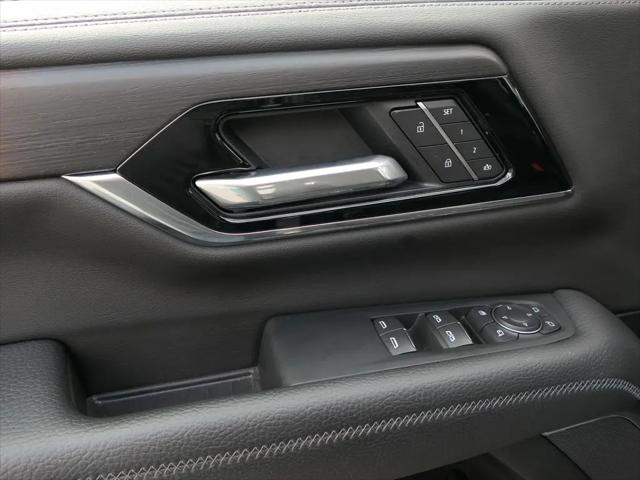 2025 GMC Yukon XL 4WD Denali