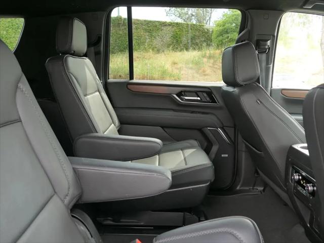 2025 GMC Yukon XL 4WD Denali