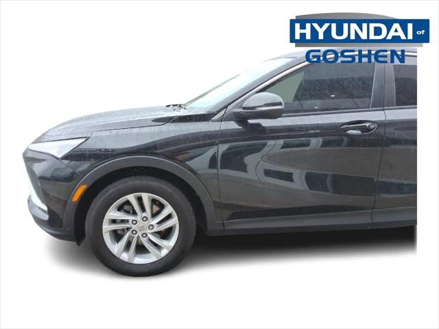 2024 Buick NV Preferred FWD