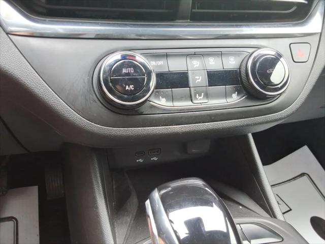 2024 Buick NV Preferred FWD