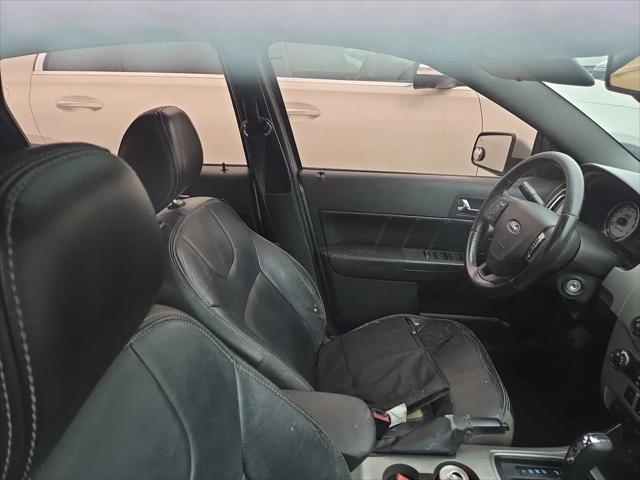 2009 Ford Focus SES