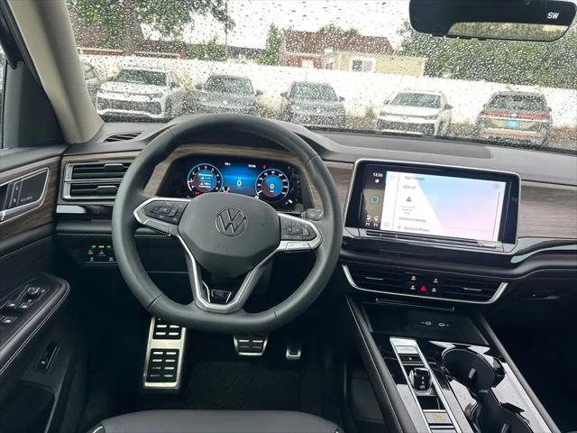 2026 Volkswagen Atlas SEL Premium R-Line