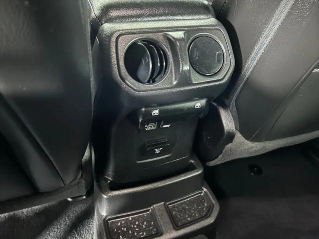 2023 Jeep Wrangler 4-Door Freedom 4x4