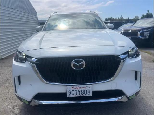 2024 Mazda X-90 Premium Plus