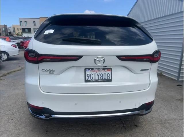 2024 Mazda X-90 Premium Plus