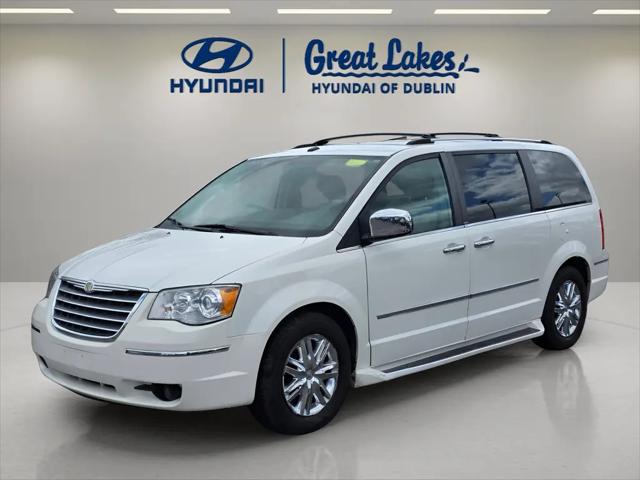 2009 Chrysler Town & Country Limited for sale near Columbus, OH