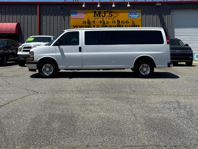 2018 Chevrolet Express LT