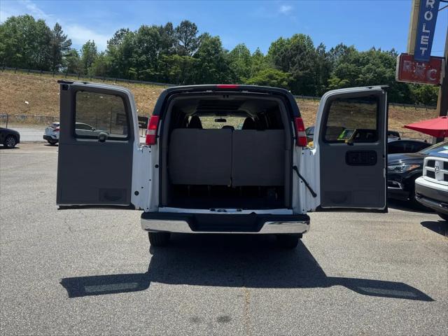 2018 Chevrolet Express LT