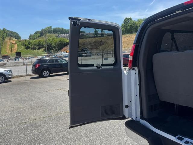 2018 Chevrolet Express LT