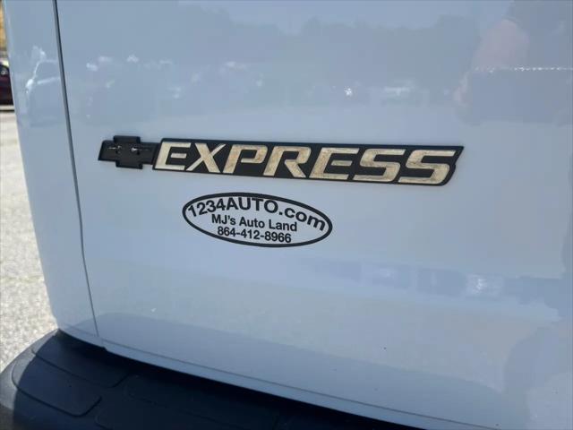 2018 Chevrolet Express LT