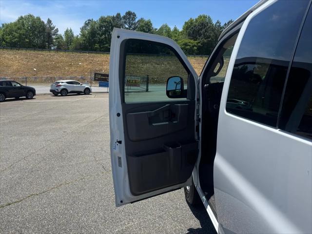 2018 Chevrolet Express LT