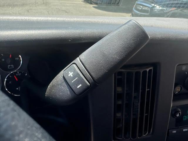 2018 Chevrolet Express LT