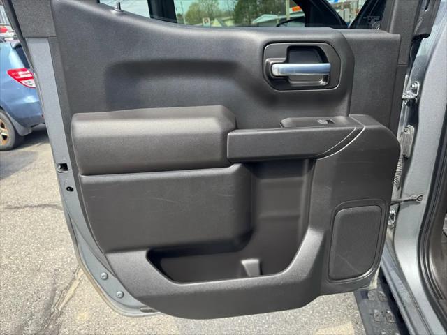 2021 Chevrolet Silverado 1500 4WD Crew Cab Short Bed LT