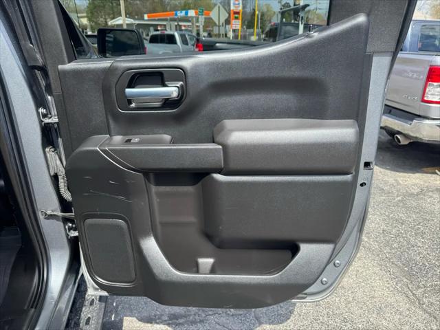 2021 Chevrolet Silverado 1500 4WD Crew Cab Short Bed LT