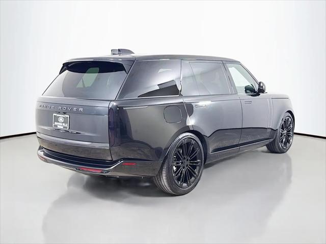 2026 Land Rover Range Rover P400 SE 7 Seat