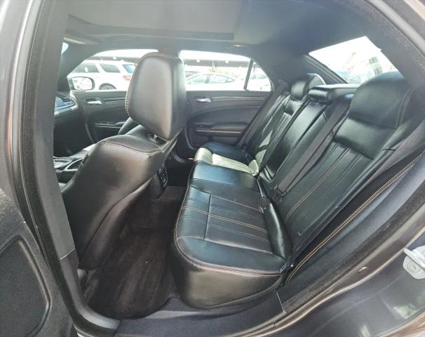 2016 Chrysler 300 300S Alloy Edition