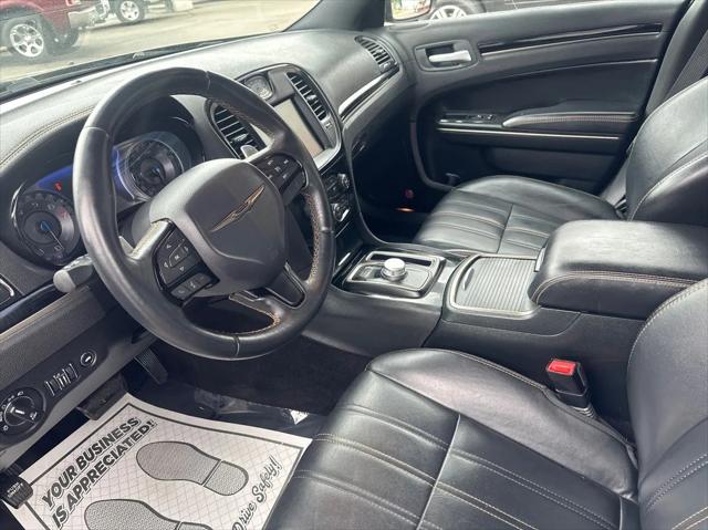 2016 Chrysler 300 300S Alloy Edition