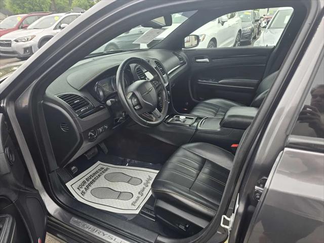 2016 Chrysler 300 300S Alloy Edition
