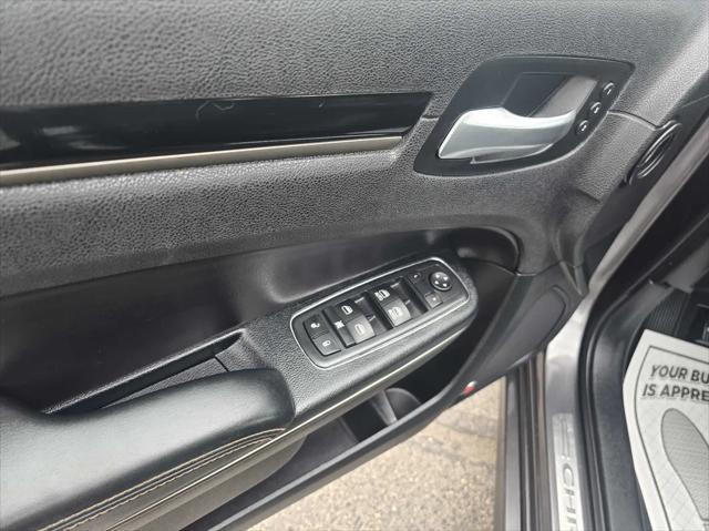 2016 Chrysler 300 300S Alloy Edition