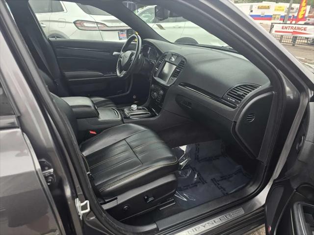 2016 Chrysler 300 300S Alloy Edition