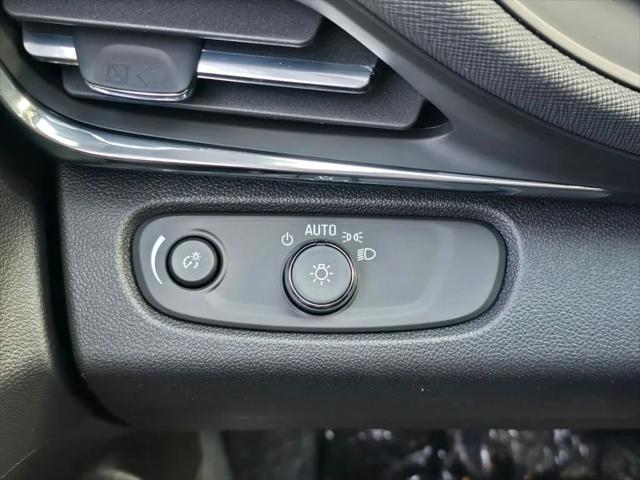 2026 Buick NV Preferred FWD