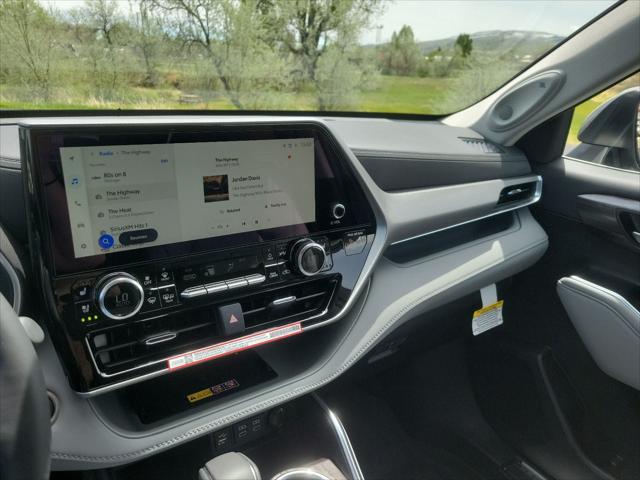 2026 Toyota Highlander Platinum