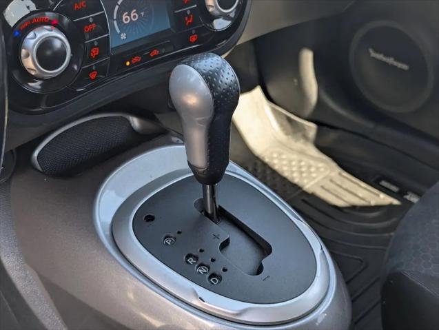 2015 Nissan JUKE SV