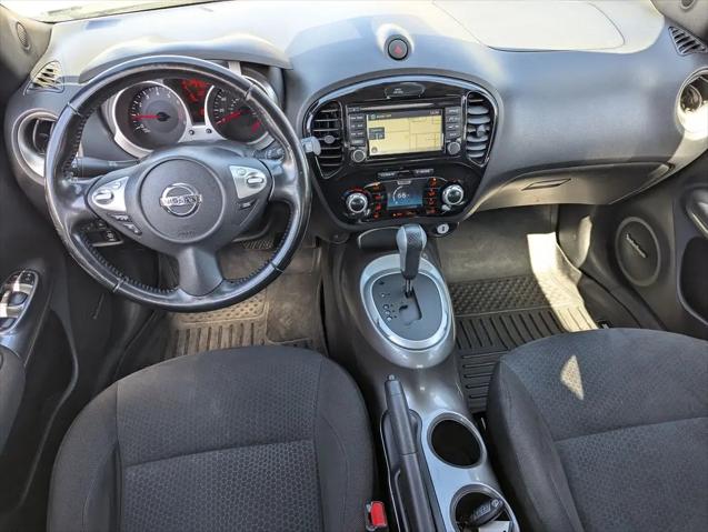 2015 Nissan JUKE SV