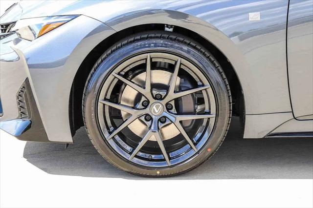 2026 Lexus IS 350 F SPORT Design