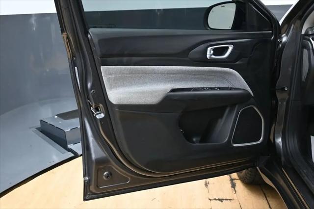 2022 Jeep Compass Latitude Lux 4x4