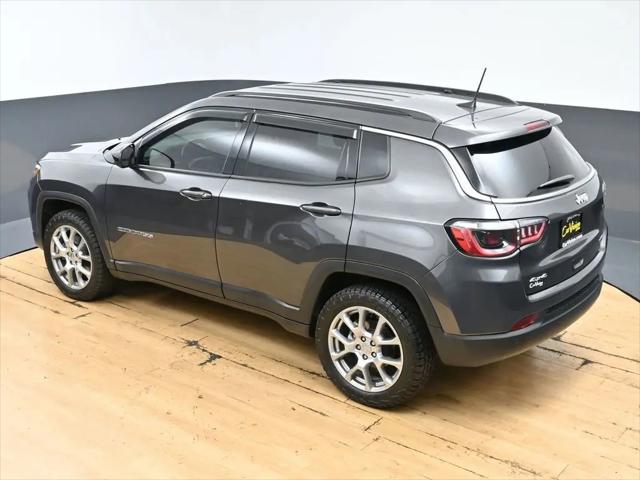 2022 Jeep Compass Latitude Lux 4x4