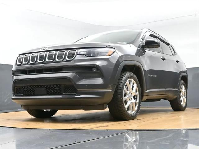 2022 Jeep Compass Latitude Lux 4x4
