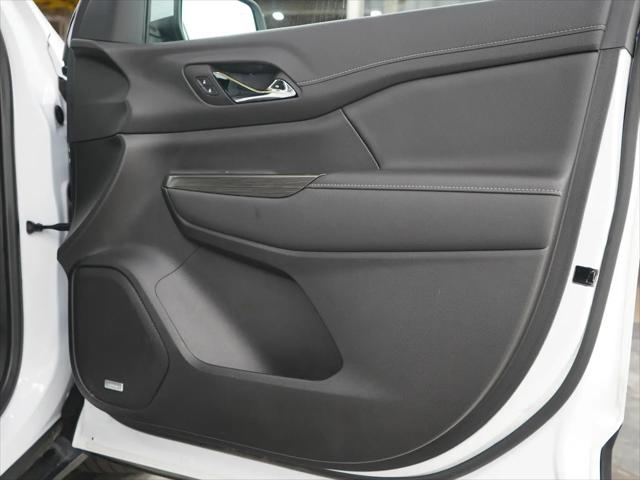 2023 GMC Acadia AWD SLT