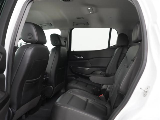 2023 GMC Acadia AWD SLT