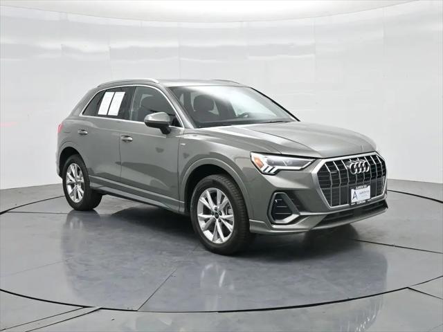 2025 Audi Q3 Premium 45 TFSI S line quattro Tiptronic