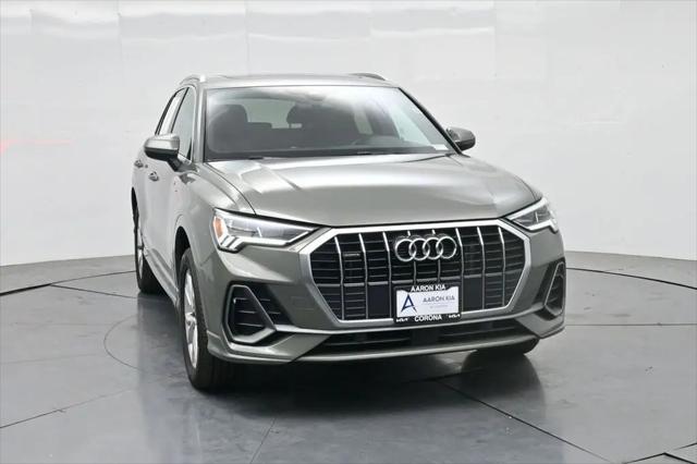 2025 Audi Q3 Premium 45 TFSI S line quattro Tiptronic