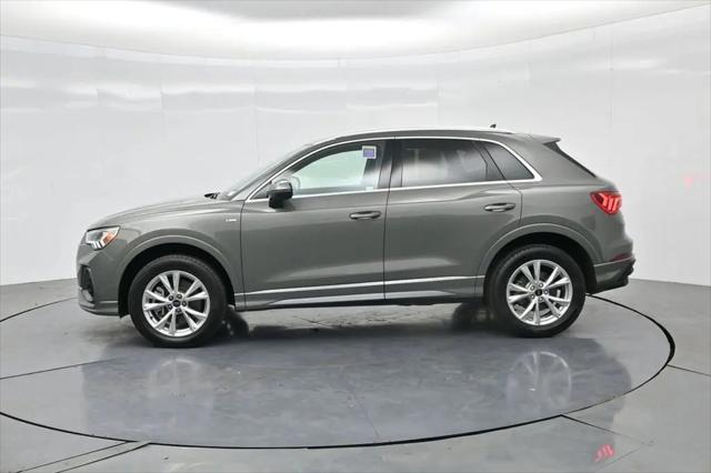 2025 Audi Q3 Premium 45 TFSI S line quattro Tiptronic
