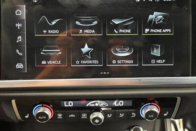 2025 Audi Q3 Premium 45 TFSI S line quattro Tiptronic