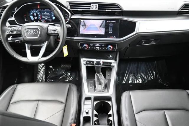 2025 Audi Q3 Premium 45 TFSI S line quattro Tiptronic