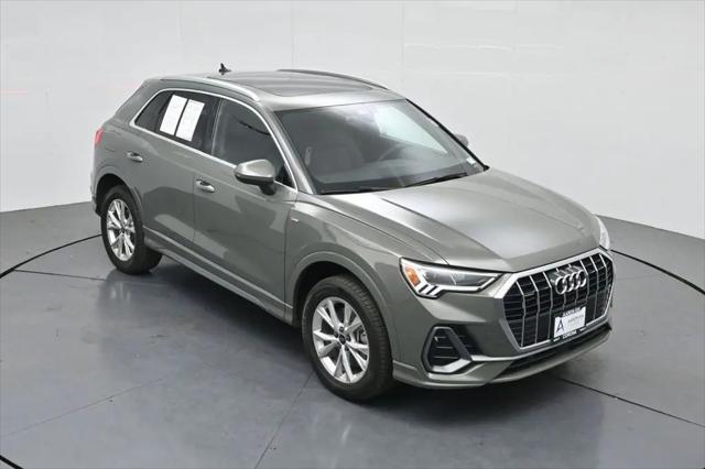 2025 Audi Q3 Premium 45 TFSI S line quattro Tiptronic