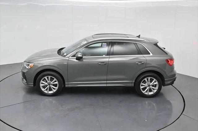 2025 Audi Q3 Premium 45 TFSI S line quattro Tiptronic