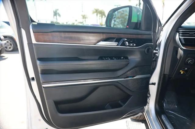 2022 Jeep Grand Wagoneer Series II 4x4